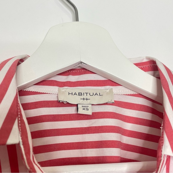 HABITUAL | Striped Asymmetrical Blouse | XS - Picture 4 of 4